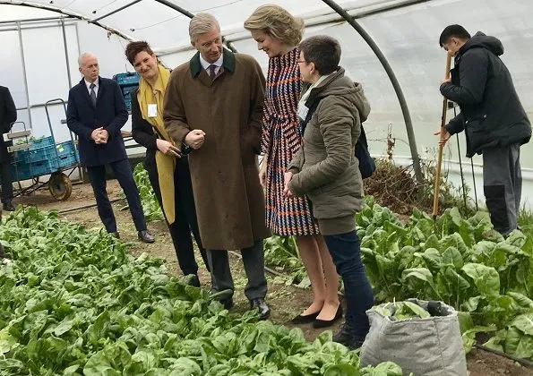 Queen Mathilde wore Natan coat and dress NATAN Fall-Winter 2017 Collection. Style of Queen Mathilde