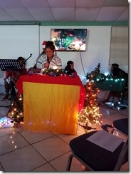 Christmas Chapel (15)