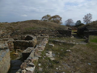 Acceso al recinto principal