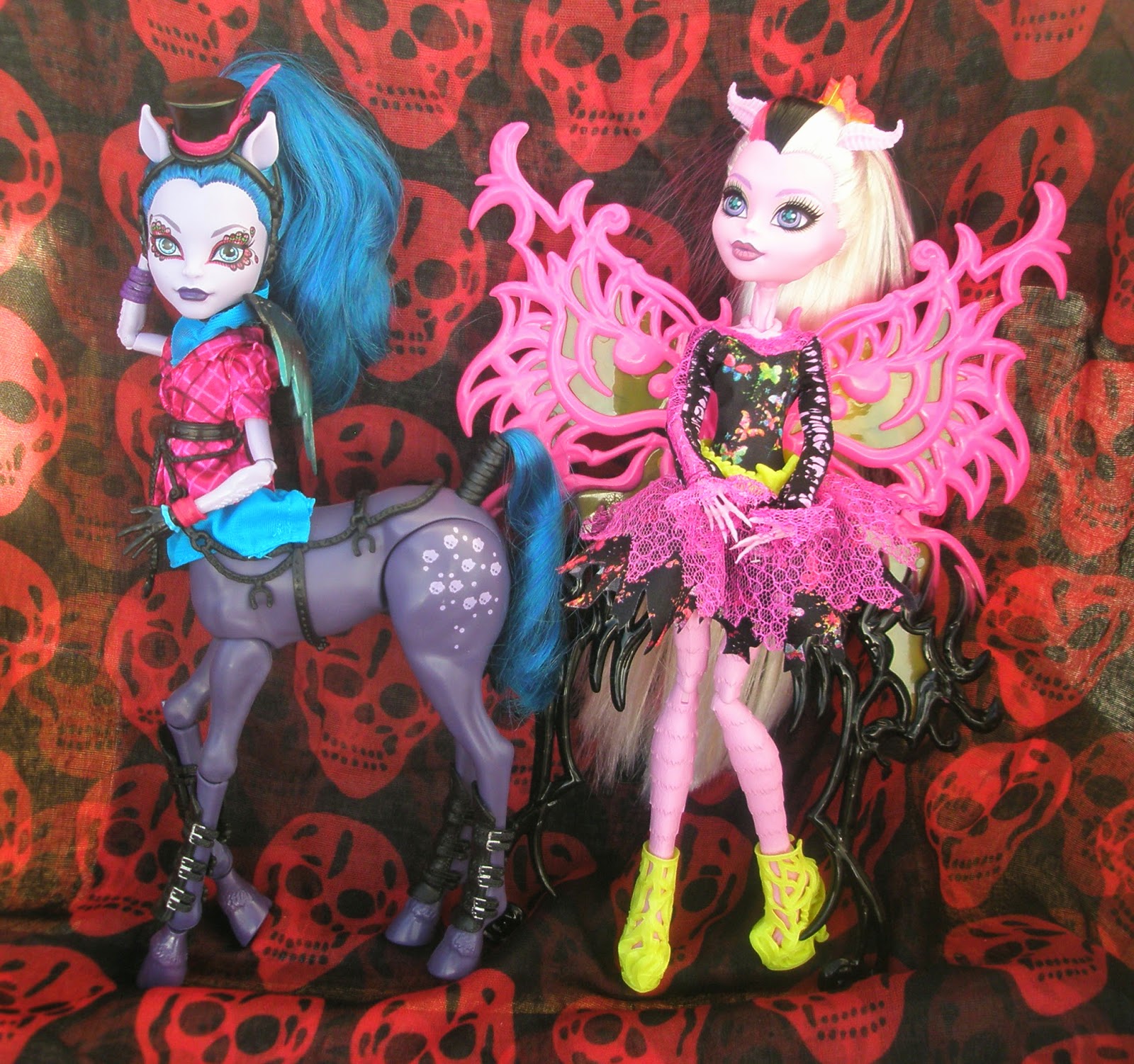 Juego para peinar y maquillar a Draculaura — Juegos  - Juegos De Monster High Para Peinarlas