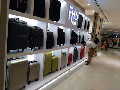 FHS, Dolmen Mall Clifto, FHS Leather, Mens accessories, Mens fashion in pakistan, leather goods in Pakistan, Fashion in Pakistan, Mens wear, Luxury leather, fashion blog, red alice rao, redalicerao