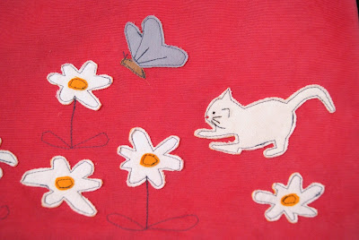 Applikation, Appliqué, Baum, Blumen, Dekoration, Katze, Kinderzimmer, Kissen nähen, Mädchen, Schaukel, Schmetterling, Sonne, Wolke, 