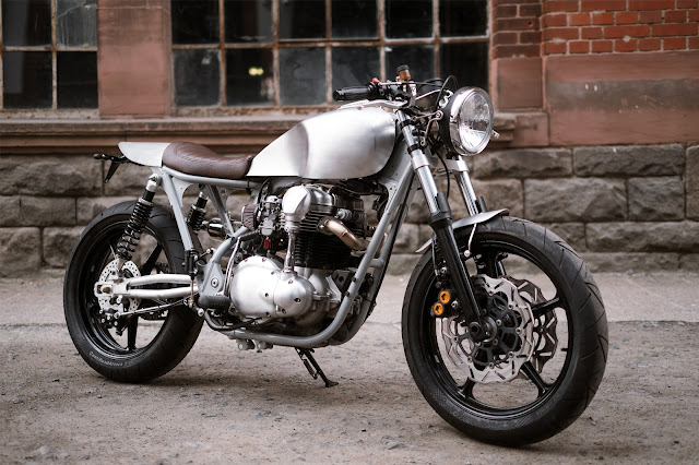 Kawasaki W650 By Schlachtwerk Hell Kustom