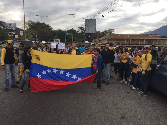 Protestan en Mérida contra sentencia del TSJ