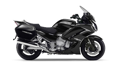 2013-Yamaha-FJR1300AS-ABS-1