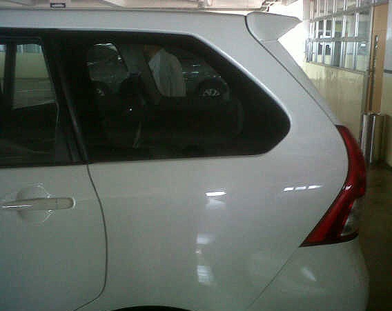 SPYSHOT NEWS: 2012 Toyota Avanza Spyshots - Interior and 