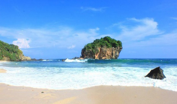 Wisata Pantai Jungwok Gunungkidul