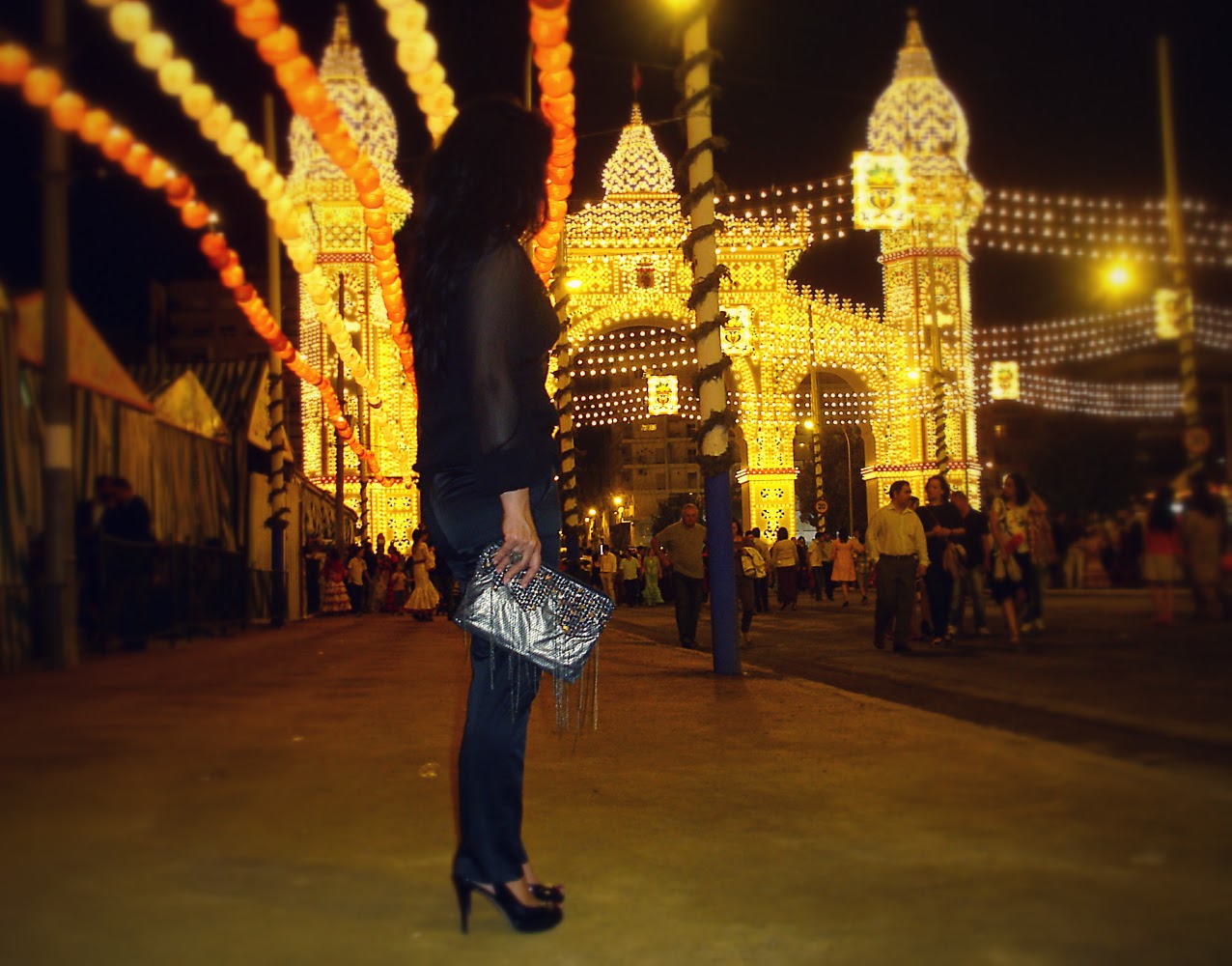 feria-de-abril-de-sevilla-de-noche