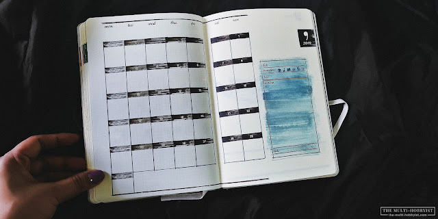 Starbucks 2019 Planner (Philippines) in Milk + Teal Pouch Review