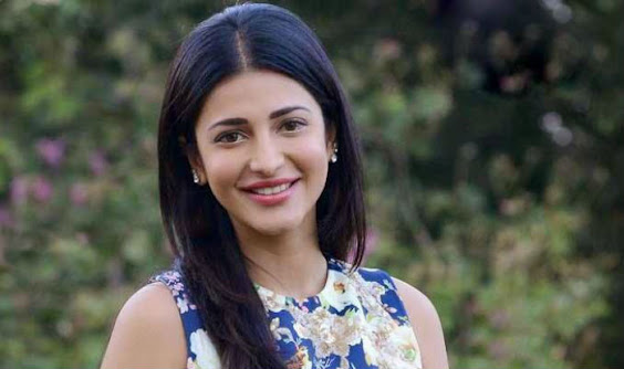 Shruti Haasan Twitter, News, Movies, Biography, News, Age & Photos