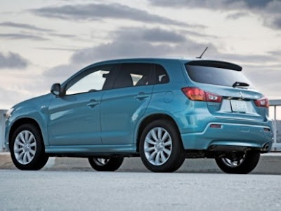 2011 Mitsubishi RVR