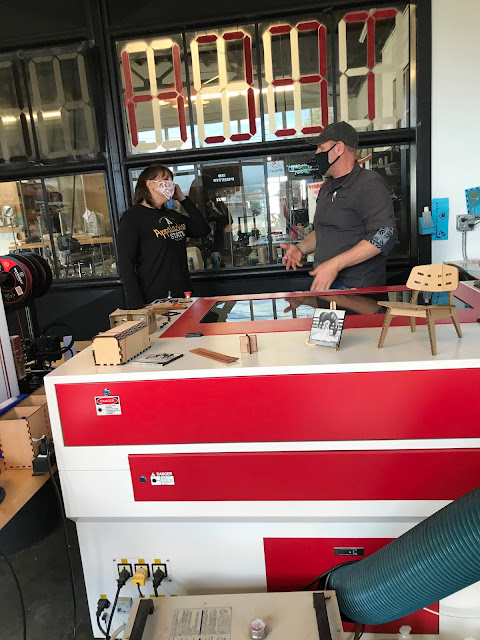 MIXXER Community Makerspace is a DIY community space where you have access to the tools you need to create projects in electronics, sewing, woodworking, metalworking, and more!