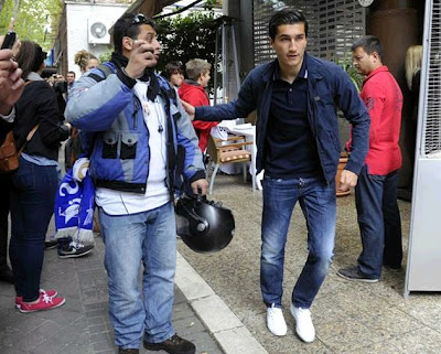 Nuri Sahin in Istanbul streets