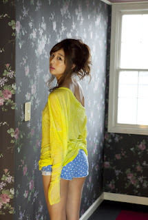 Moyoko Sasaki Japanese Hot Women Sexy Boxer Shorts And Yellow Shirt 4