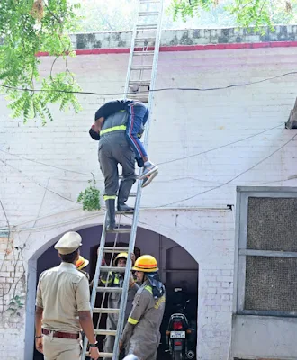 एसपी के निर्देशन में शिविर पुलिस लाइन चन्दौली में किया गया mock drill का पूर्वाभ्यास