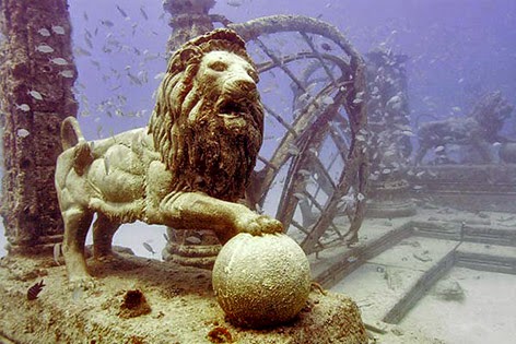 Mausoleo submarino Neptune Memorial Reef
