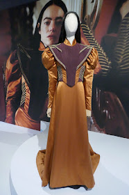 Emma Stone Poor Things Victoria costume