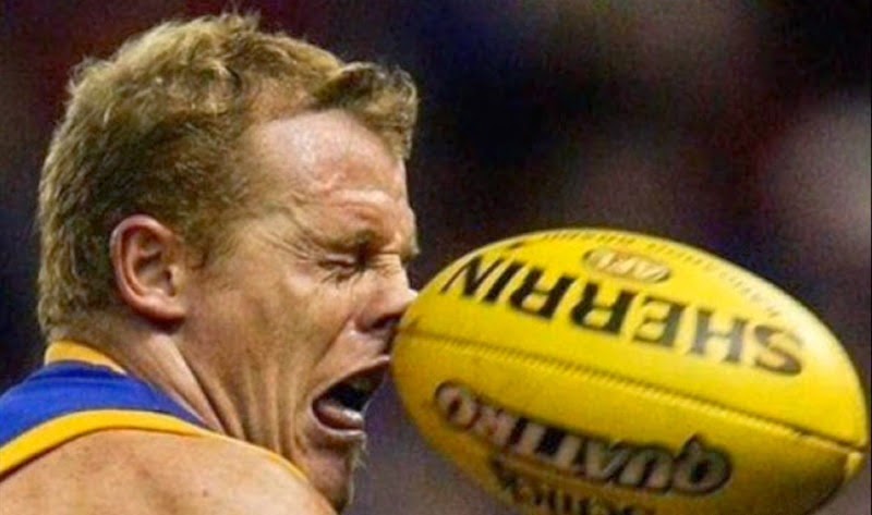 5 Hilariously Funny Moments of AFL - 2014 Season