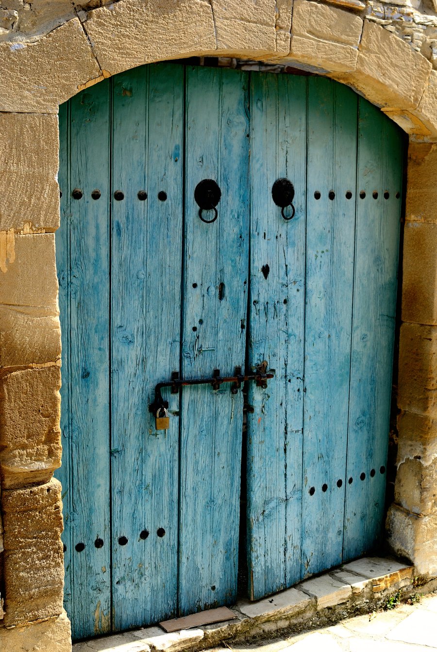 Beauty and the Green Old  Door  New Tricks 