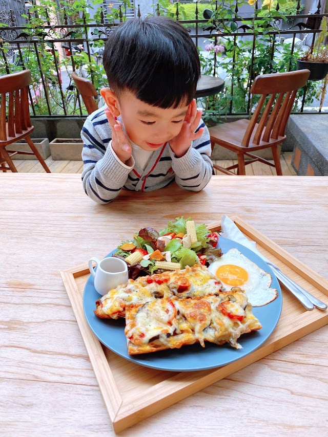 和孩子一起好好吃飯