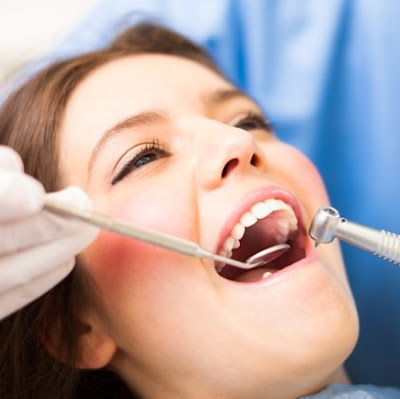 https://drjoshipura.com/dental-implants-in-ahmedabad/