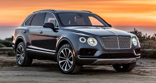 Сегодня компания Bentley объявила подробности нового Bentayga S, который привносит в семейство Bentayga дополнительную спортивную маневренность. Bentayga S с яркими элементами дизайна и уникальной детализацией - это последняя версия эталонного роскошного внедорожника Bentley, разработанная и спроектированная в Великобритании и произведенная на заводе Bentley с нейтральным выбросом углерода в Крю