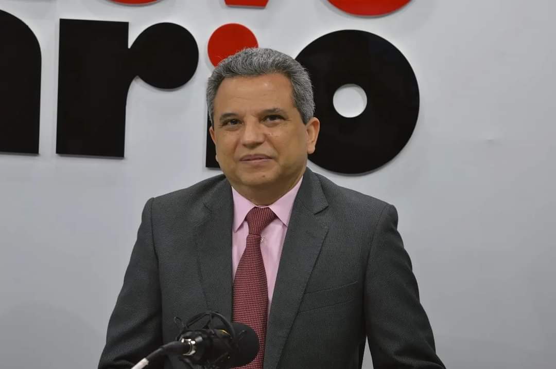 Abinader designa a Fidel Santana como embajador en Uruguay 