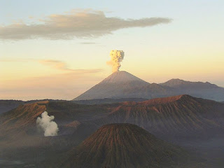 Volcanoes in Indonesia