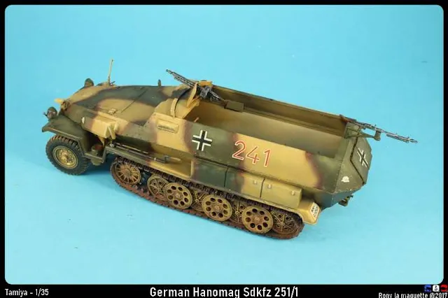 Maquette du Sdkfz 251/1 de Tamiya au 1/35.