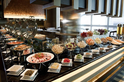 Thiết bị buffet thuộc dụng cụ thức ăn