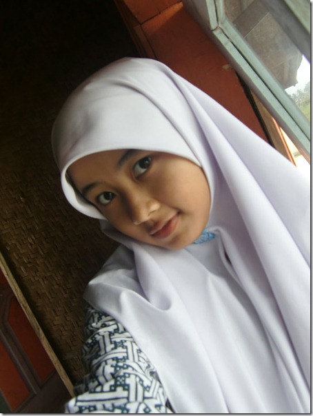 Amalia Audina 40666_1394583432779_1477980615_30968074_1815812_n