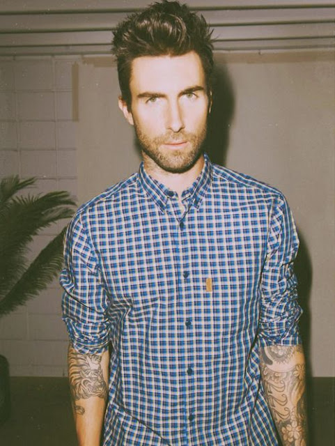 Top 50 การแต่งตัวสไตล์อดัม เลอวีน Adam Levine นักร้องนำ Maroon 5