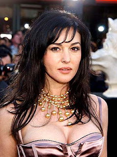 Monica Bellucci The most beautiful artist in the world