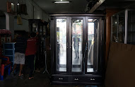 34+ Harga Lemari Kaca Tiga Pintu, Terkini!