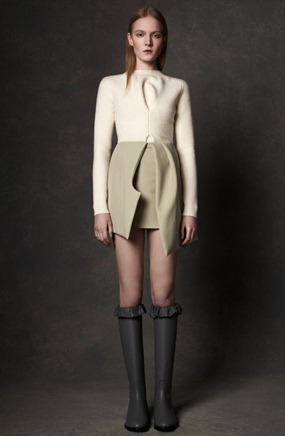 JW_ANDERSON_010_1366.450x675