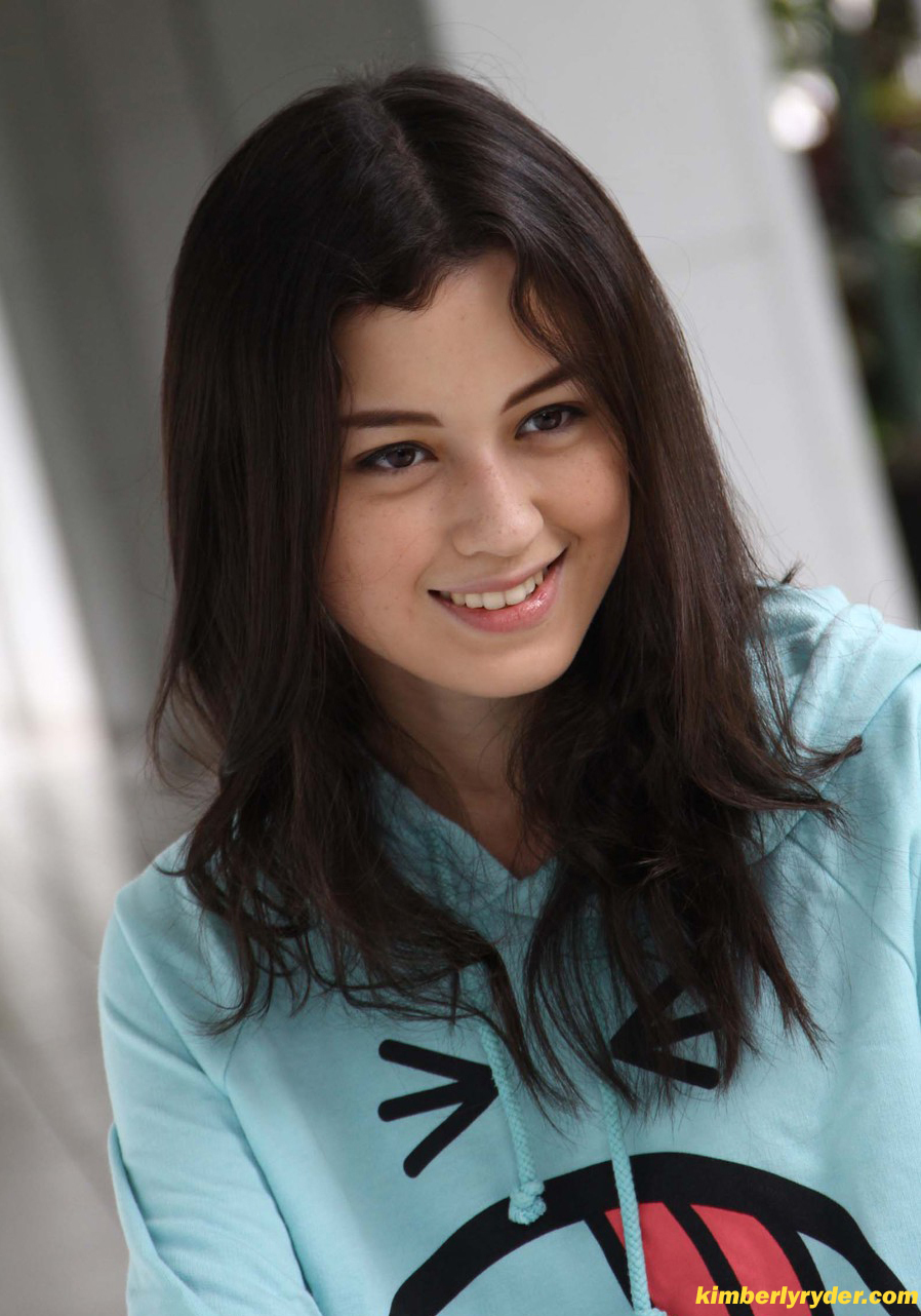 Biodata dan Foto Kimberly Ryder pemeran Lisa di Monyet Cantik 2 SCTV