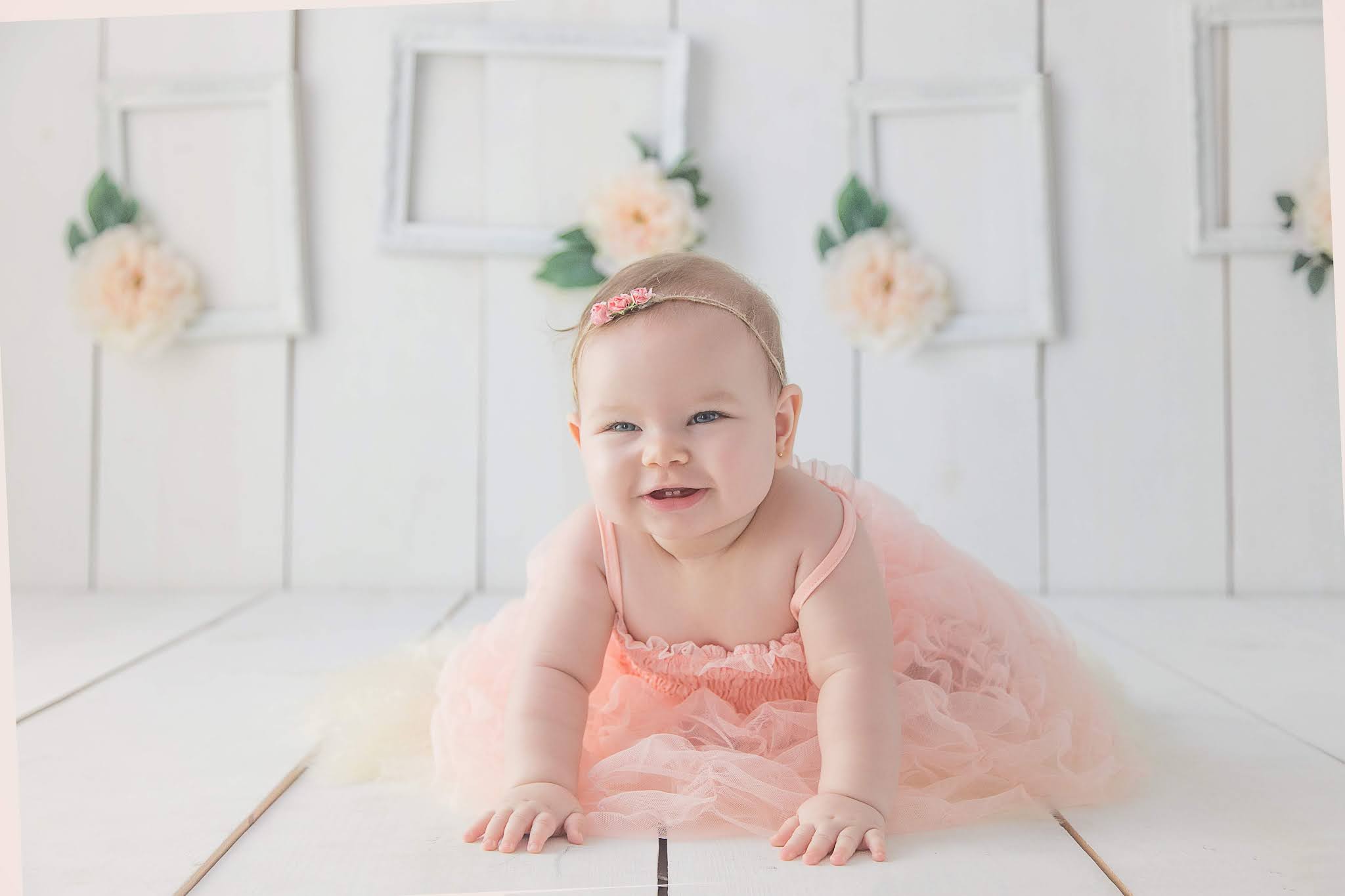 Cute baby images Baby photoshoot outdoor