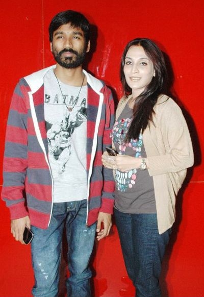 South Indian Actor Dhanush with Wife Aishwarya Rajinikanth Dhanush | South Indian Actor Dhanush Family Photos | Real-Life Photos