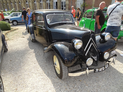 2022.08.27-038 Citroën Traction noire