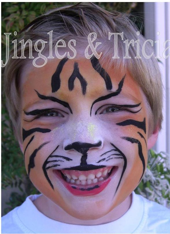 One face painting idea that works well for both boys and girls (of all ages!