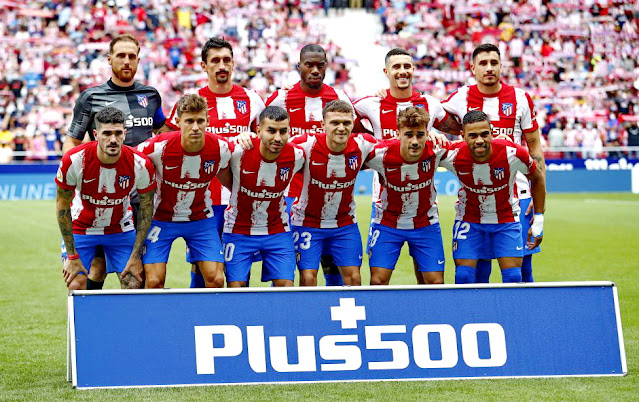 CLUB ATLÉTICO DE MADRID. Temporada 2021-22. Oblac, Savic, Kondogbia, Mario Hermoso, José María Giménez. Rodrigo De Paul, Marcos Llorente, Ángel Correa, Kieran Trippier, Antoine Griezmann, Renan Lodi. CLUB ATLÉTICO DE MADRID 0 ATHLETIC CLUB DE BILBAO 0. 18/09/2021. Campeonato de Liga de 1ª División, jornada 5. Madrid, estadio Wanda Metropolitano