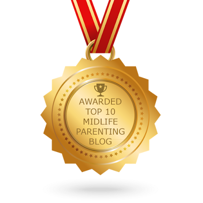 Badge "Awarded Top 10 Midlife Parenting Blog"