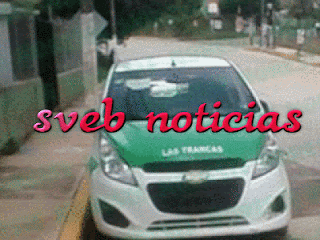 Hallan taxi con presuntos impactos de bala en Xalapa Veracruz
