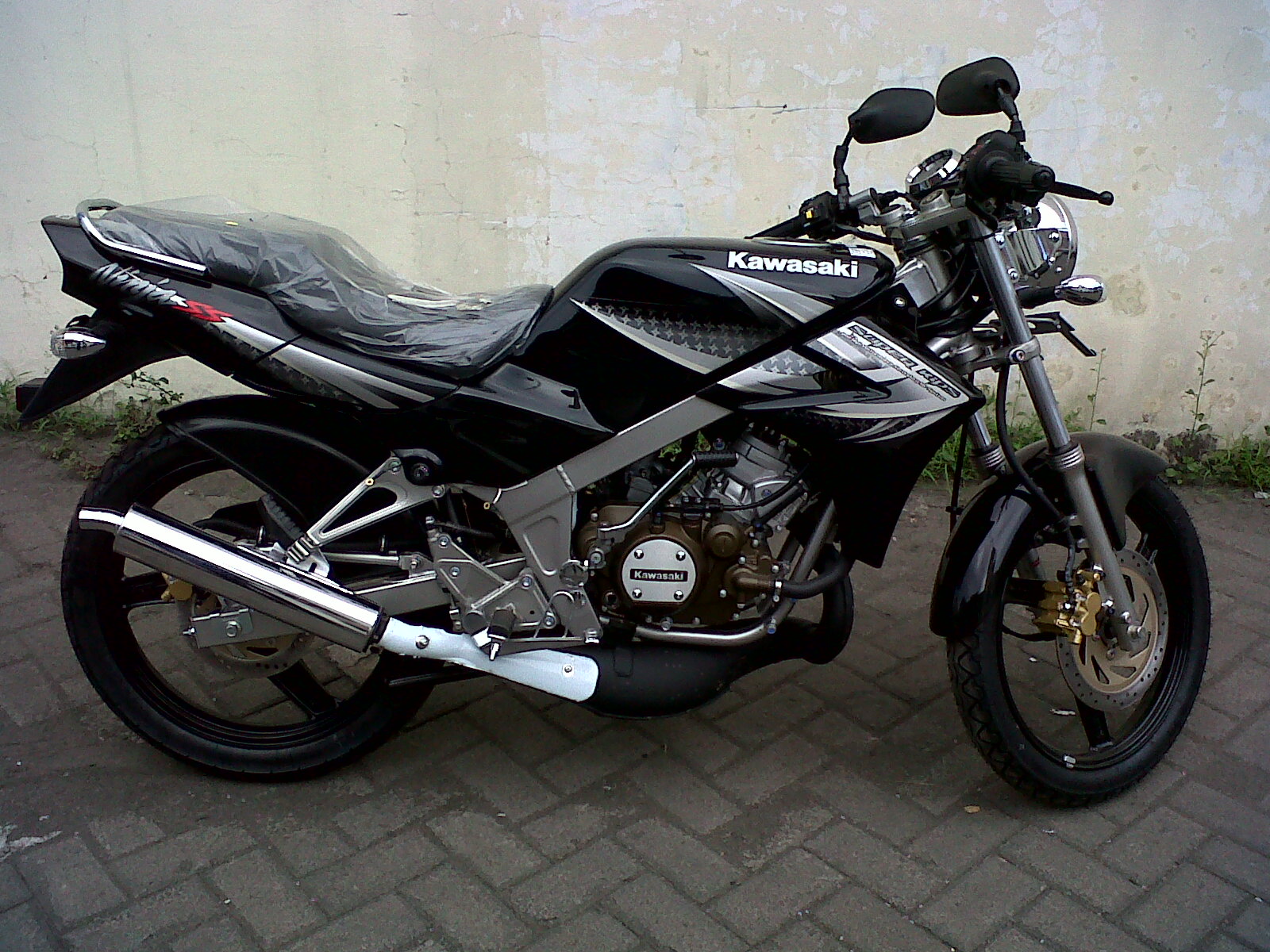 Kawasaki Ninja 150 L N