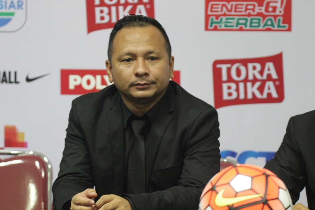 Biodata Ricky Nelson, Pelatih Muda Pusamania Borneo FC