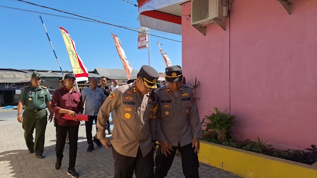 AKBP Hendro Sukmono Kapolres Sampang Kunjungan kerja tatap muka ke Polsek Pangarengan di hadiri Toga dan Tomas