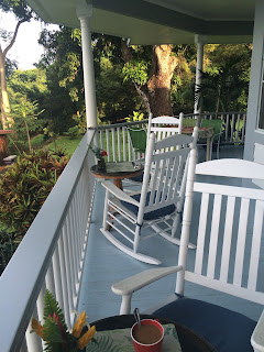 Carrie's Hawaii trip - Favorite reading spot