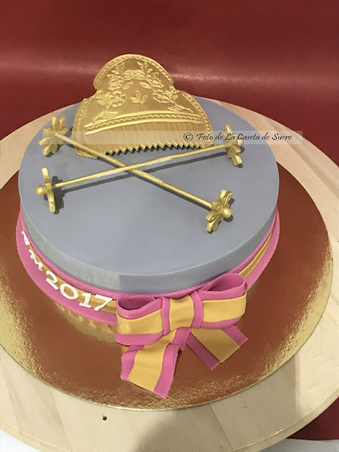 tarta teja fallera con fondant