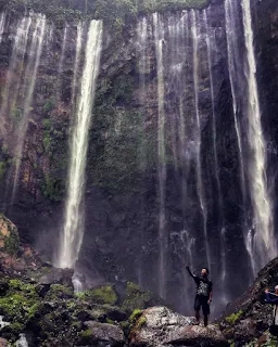 foto selfie coban sewu indah malang