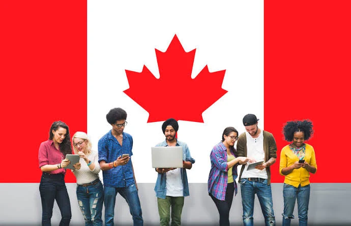 Free Scholarships 2024 in Canada - Apply Now